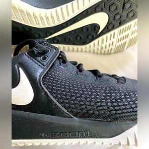 Nike Zoom HyperAce 2 Volleyball Shoes